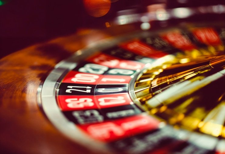 Layar perangkat menampilkan antarmuka taruhan sport sepak bola di platform kingbet